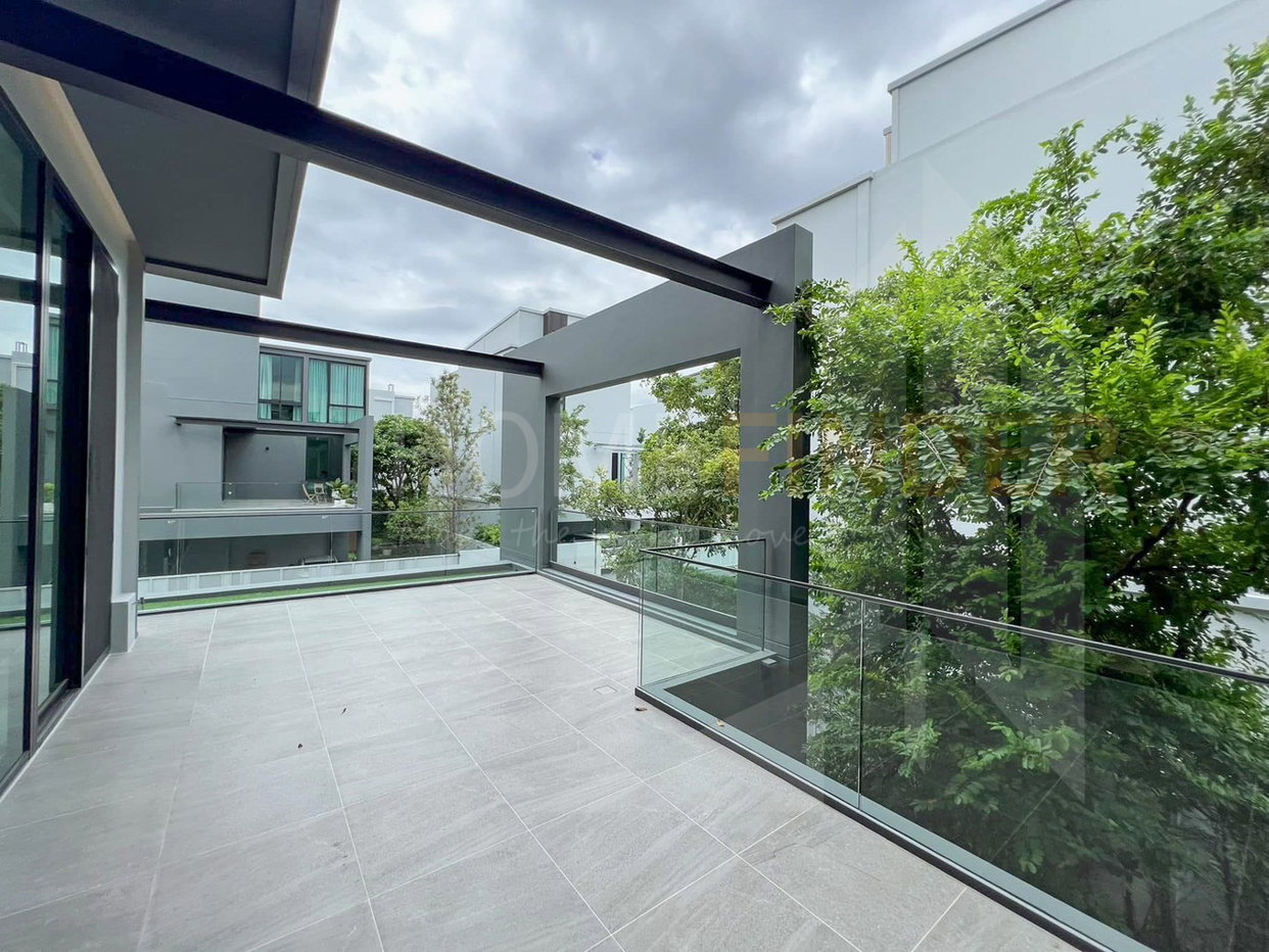 รูป VIVE Krungthepkreetha 4 bedrooms, for sale - รูปที่ 11/36