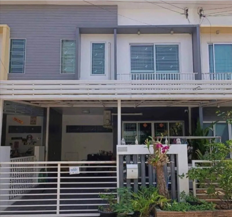 Townhouses for sale : Town House For Sale The Connect Kaset-navamin