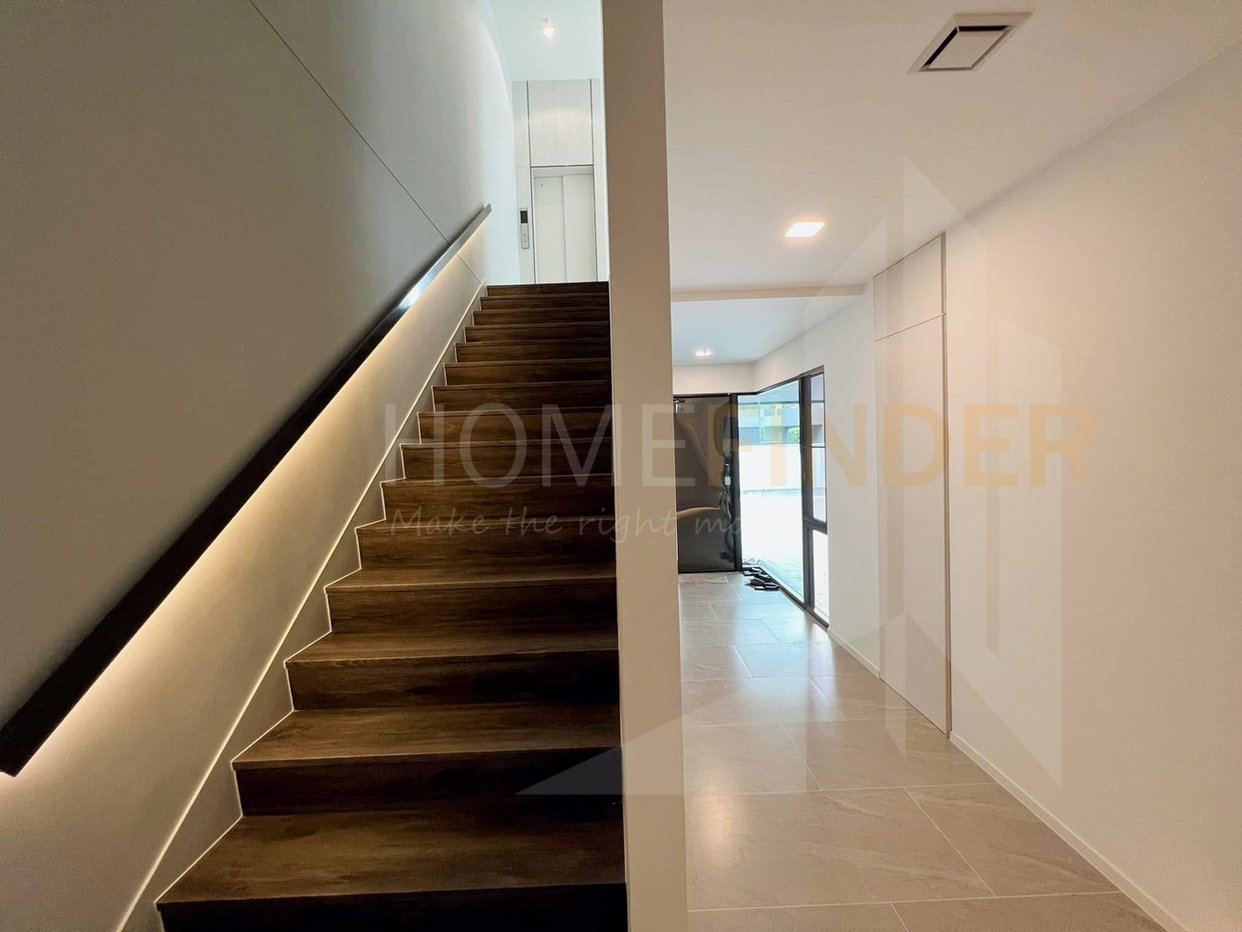 รูป VIVE Krungthepkreetha 4 bedrooms, for sale - รูปที่ 15/36