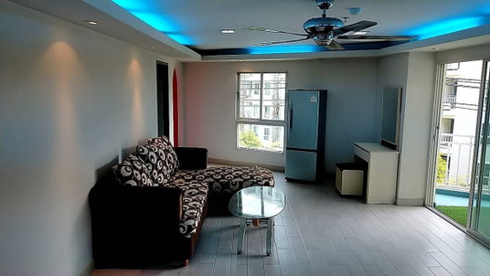 FQ ขายคอนโด Regent Home 7/2 ห้อง Combine ราคา 3,100,000 บาท [YRs250203]