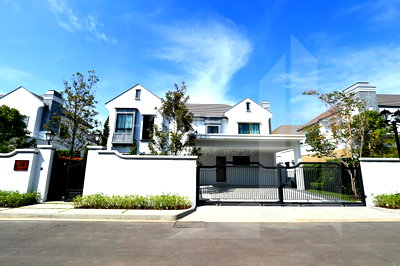 บ้านเดี่ยวให้เช่า : Nantawan Rama 9-New Krungthepkreetha 4 bedrooms, for rent