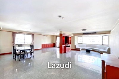 ขายคอนโด : 3  Bed 3 Bath 265 SQ.M Baan Suanpetch