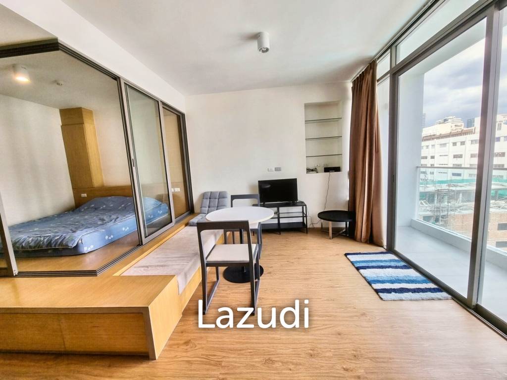 รูป 1 Bedroom 1 Bathroom 45 SQ.M Siamese Surawong - รูปที่ 1/9