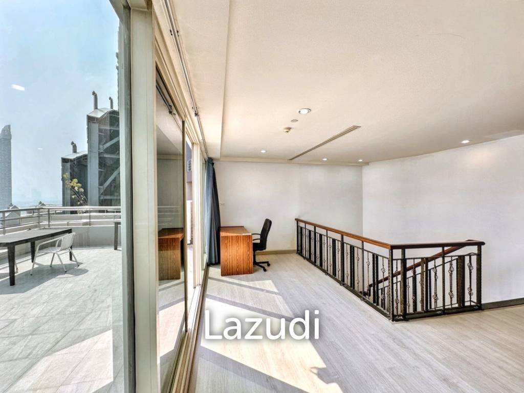 รูป 3 Bed 3 Bath 220 SQ.M Watermark Choapraya - รูปที่ 19/45