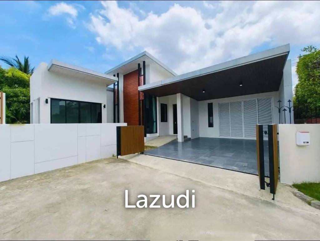 picture Newly Renovated 3-Bedroom House In Ratsada, Phuket - 1/9