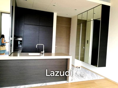 ขายคอนโด : 56.64 Sqm 1 Bed 1 Bath Condo for Sale with Tenant - Saladaeng One