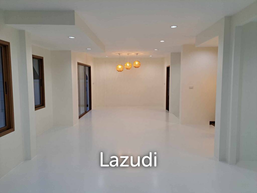 picture 3 Beds 3 Baths 200 SQ.M. 2-Storey House - 3/19