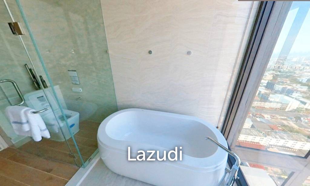 รูป Bang Chak Duplex Condo with Investment Potential - รูปที่ 10/14