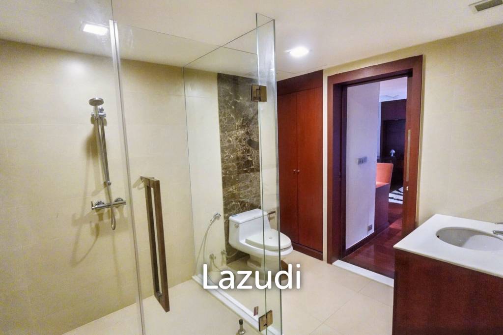 รูป 3 Bed 5 Bath 385 SQ.M Le Raffine Jambunuda Sukhumvit 31 - รูปที่ 19/37