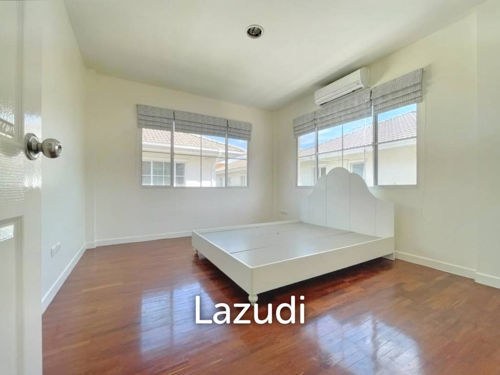 รูป 3 Bed 4 Bath 350 SQ.M Nantawan Rama 9 - Onnut - รูปที่ 10/20