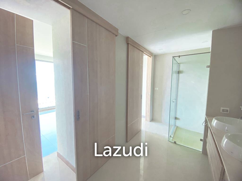 picture The Riviera Jomtien Condo for Sale - 23/24