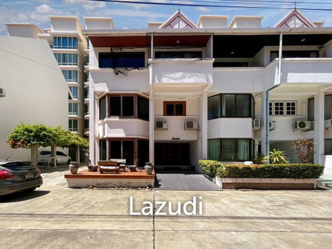 ทาวน์เฮ้าส์3 ชั้นในโครงการบ้านสุขสำราญ ใจกลางเมืองหัวหิน