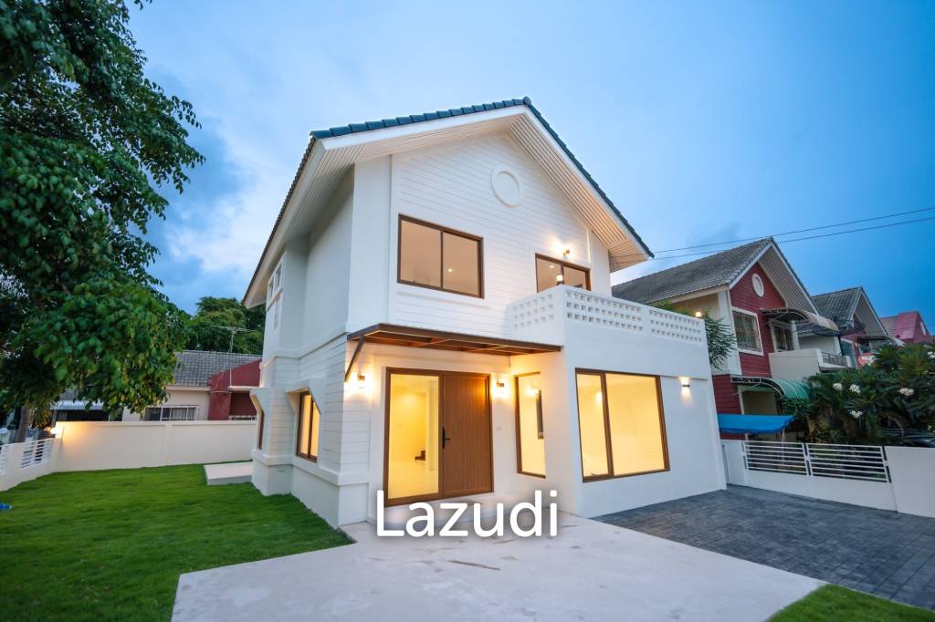 picture 3 Beds 3 Baths 200 SQ.M. 2-Storey House - 1/19