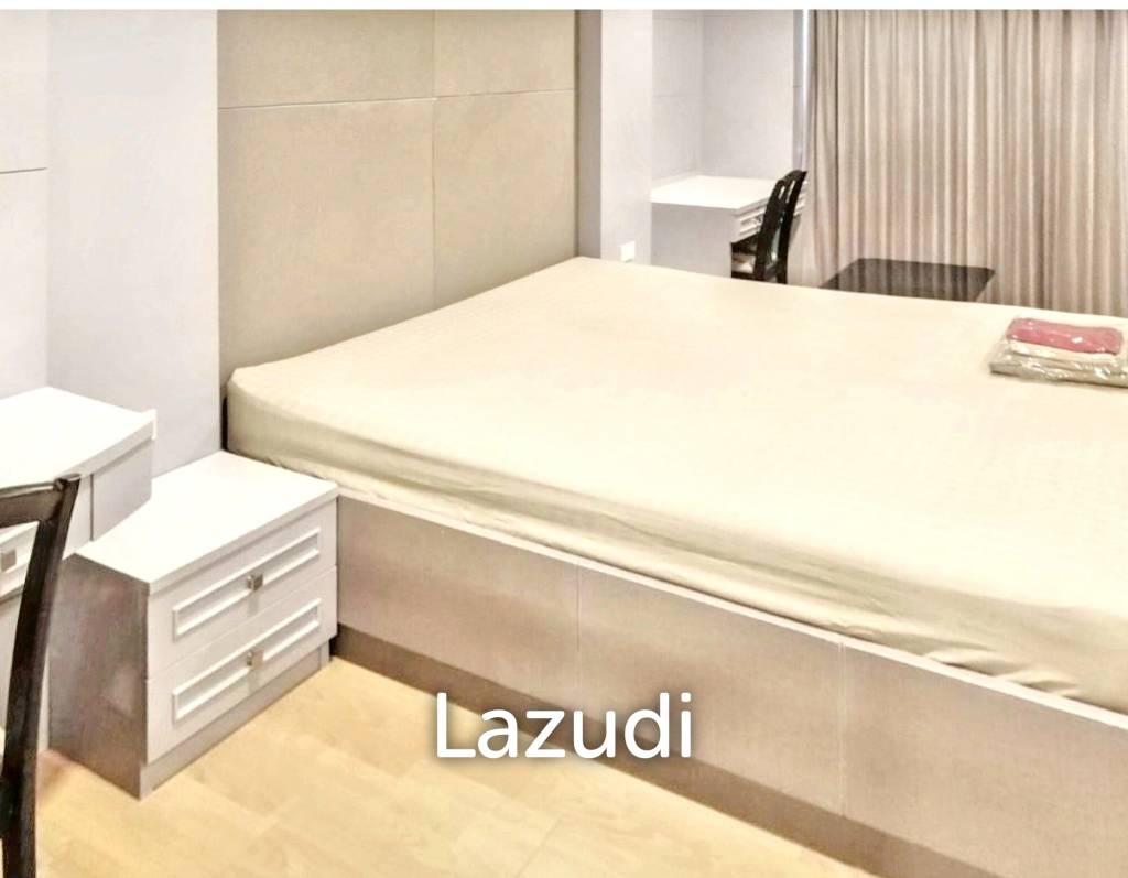 รูป 1 Bedroom 1 Bathroom 68 SQ.M State Tower - รูปที่ 8/17