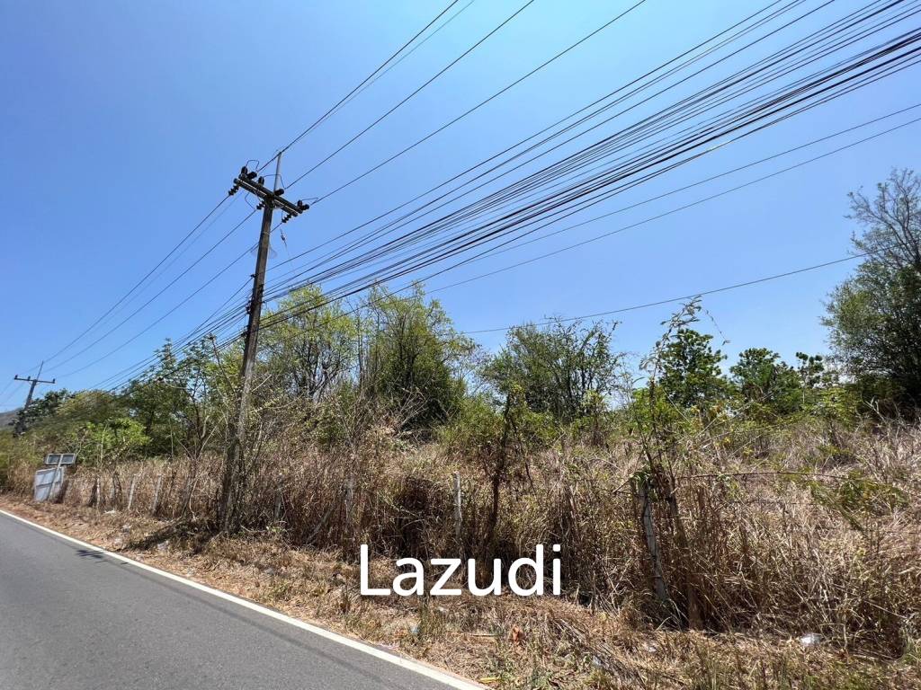 รูป 14 Rai Land Plot On The Main Road Close To Town - รูปที่ 9/11