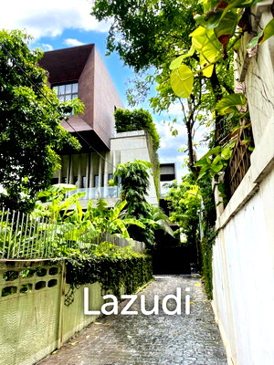 Houses for sale Tesco Lotus Extra Rama 4 : 5 Bed 6 Bath 850 SQ.M House in Ekkamai 12