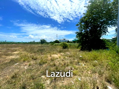 Land for sale Lieb Tang Rodfai : 3,200 SQ.M Na Jomtien Land for Sale