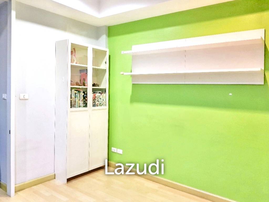 รูป 3 Bed 3 Bath 200 SQ.M Thanapat Haus Sathorn-Narathiwas - รูปที่ 5/16