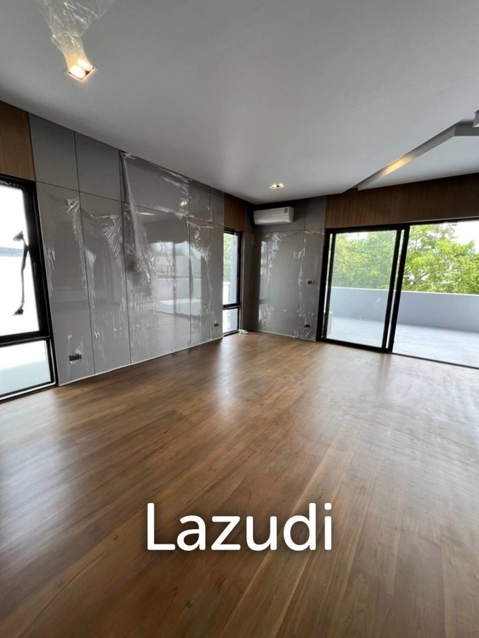 รูป 5 Bed 6 Bath House For Sale - รูปที่ 13/18