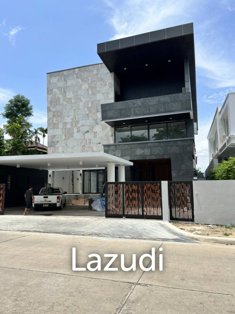 Houses for sale : 5 Bed 6 Bath House For Sale