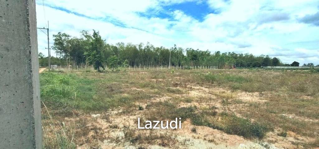 picture Land for Sale in Mabprachan Lake - 5/5
