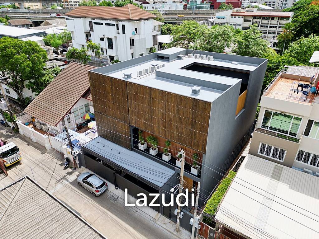 รูป 4 Bed 5 Bath 775 SQ.M House in Ramkhamhaeng 4 - รูปที่ 2/23