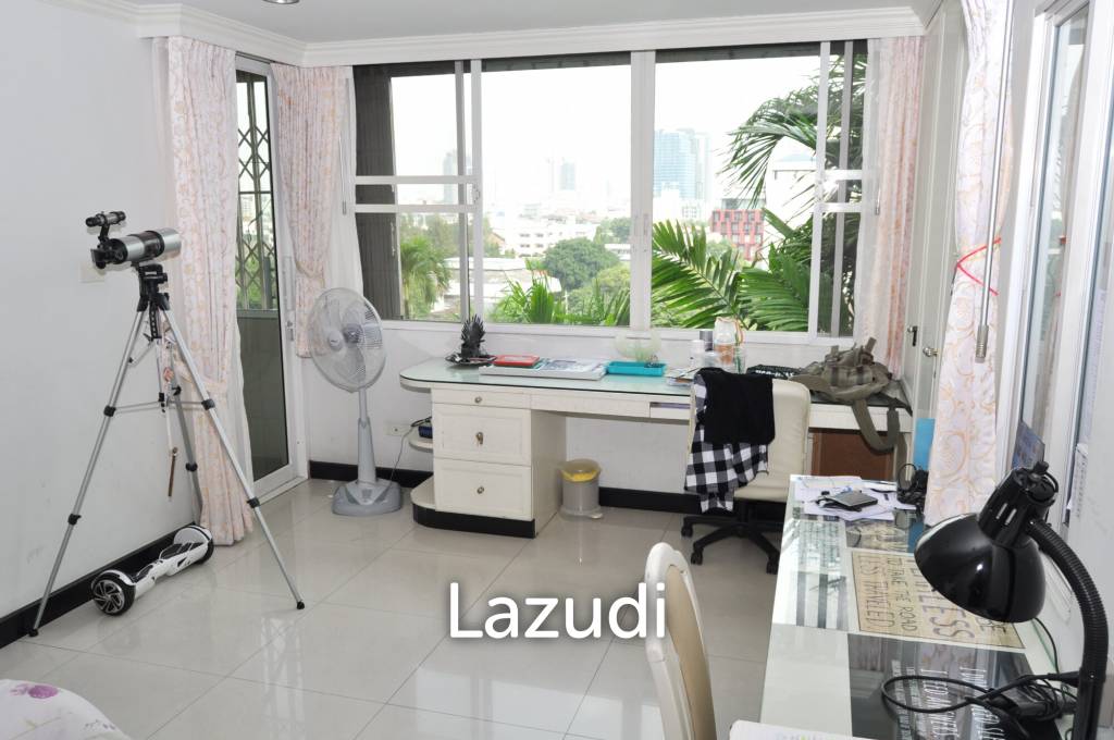 รูป 4 Bed 3 Bath 350 SQ.M Oriental Towers - รูปที่ 18/25