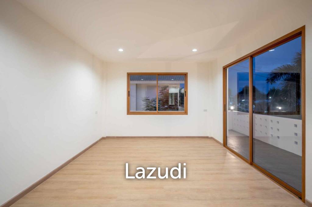 picture 3 Beds 3 Baths 200 SQ.M. 2-Storey House - 10/19