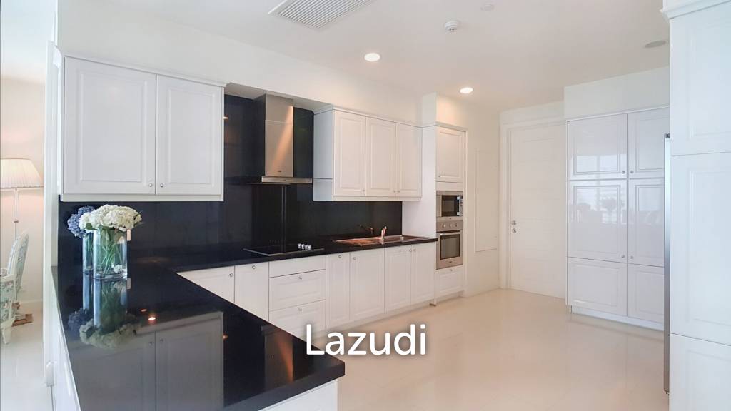 รูป 4 Bed 4 Bath 355 SQ.M Royce Private Residences - รูปที่ 15/20