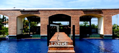 Houses for sale Khao Chi Chan : 13 Rooms Bang Saray Resort For Sale