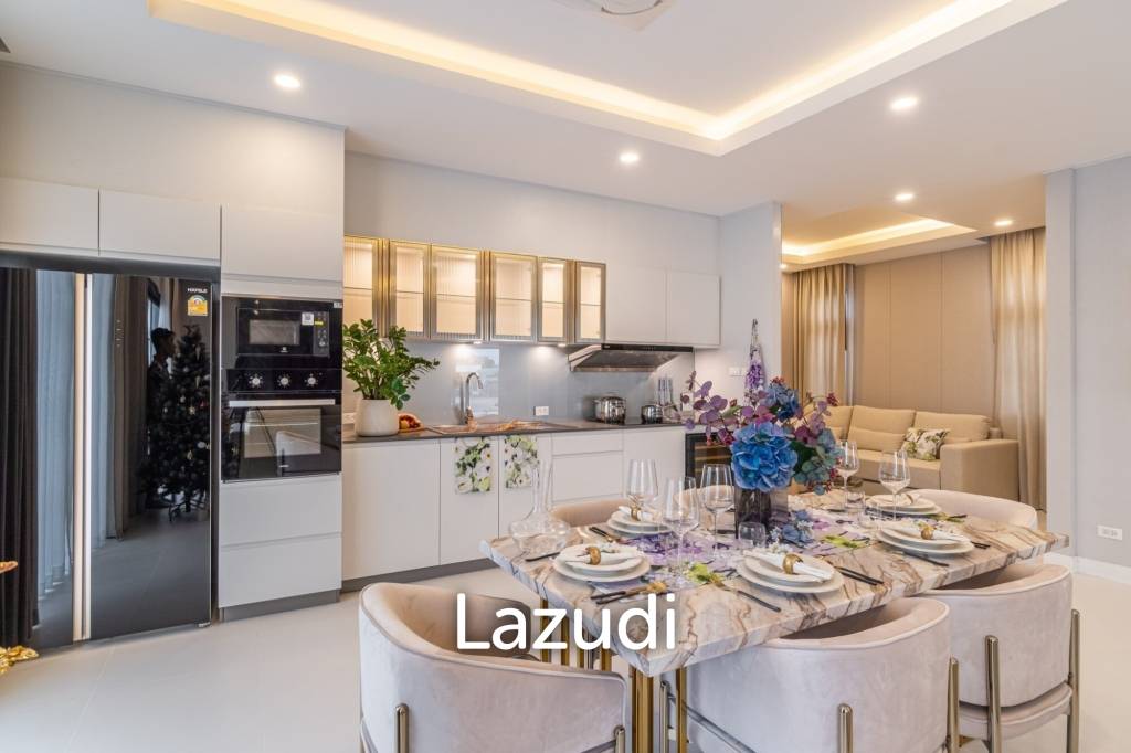 รูป 4 Beds 4 Baths 305 SQ.M Rungsii Village - รูปที่ 12/31