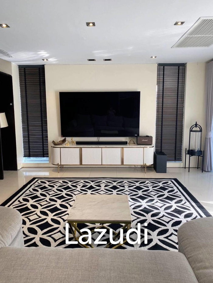 รูป 5 Bed 6 Bath Detached House  Noble Tara Pattanakarn - รูปที่ 9/21