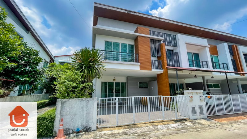 Townhouses for sale : 2BR Townhome for sale, Nirvana Cluster Ramkhamhaeng