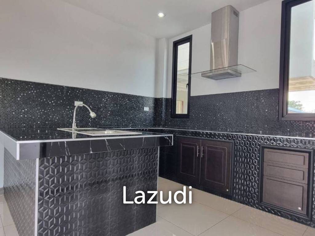 รูป 4 Bed 4 Bath 140 Sqm. House Pattaya Soi 12. - รูปที่ 3/8