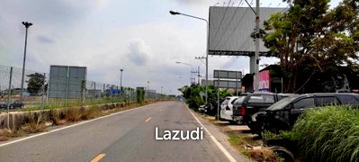 Land for sale Chonburi : Land for Sale in East Pattaya with tenants