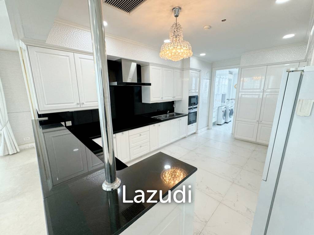 รูป 4 Bed 4 Bath 355 SQ.M Royce Private Residences - รูปที่ 20/30