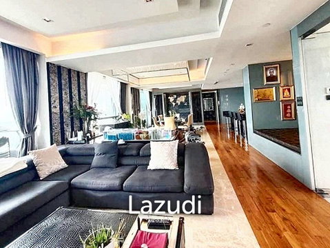 3 Bedrooms 5 Bathrooms 243 SQ.M The Pano