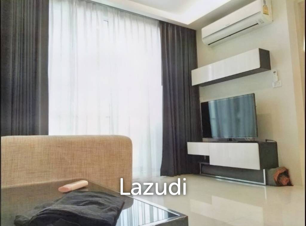 picture 1 Bed 1 Bath 38 SQ.M at Beverly 33 - 2/10