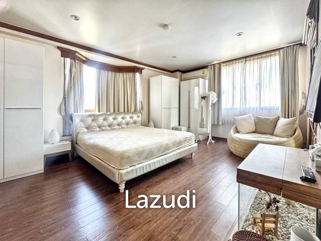 รูป 3 Bed 3 Bath 215 Sqm Condo For Sale - รูปที่ 4/9