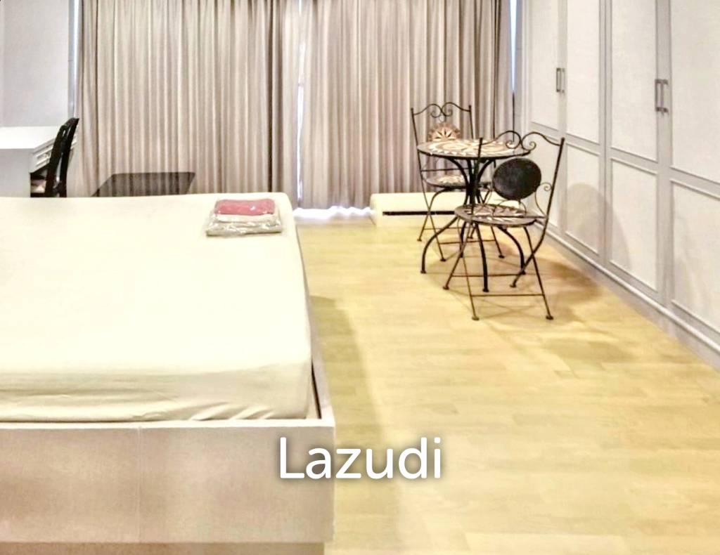 รูป 1 Bedroom 1 Bathroom 68 SQ.M State Tower - รูปที่ 9/17