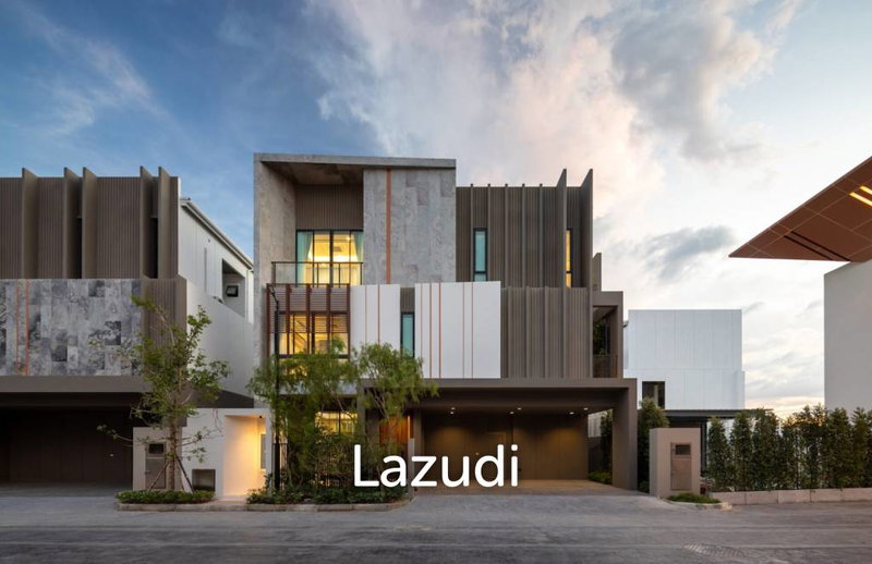 ขายบ้านเดี่ยว : Luxury Detached Home, 4 Beds 362SQ.M
