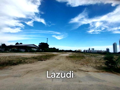 Land for sale Chonburi : 9 Rai 44 SQ.W. (14,576 SQ.M.) Land in Jomtien