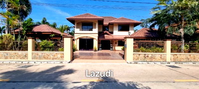 Houses for sale Khao Chi Chan : 4 Beds 3 Baths 220 SQ.M. House in Huay Yai