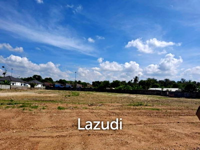 Land for sale Chonburi : 5 Rai 33 SQ.WA. Land in Pornprapanimit 27