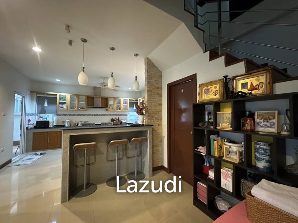 รูป 4 Bedrooms 5 Bathrooms 250 SQ.M. SP Village 5 - รูปที่ 8/23