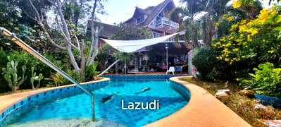 Houses for sale Phra Tamnak : 8 Beds 4 Baths 693.60 SQ.M. 3-Storey Single House