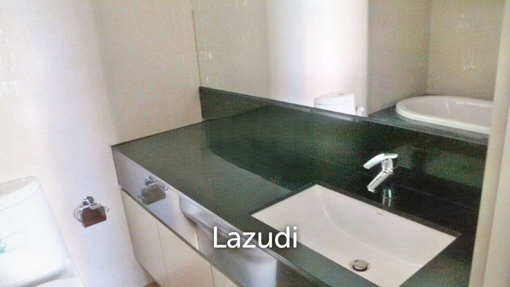 รูป 87 sqm 1 Bedroom Condo on High Floor at Baan Rajprasong Lumpini - รูปที่ 6/8