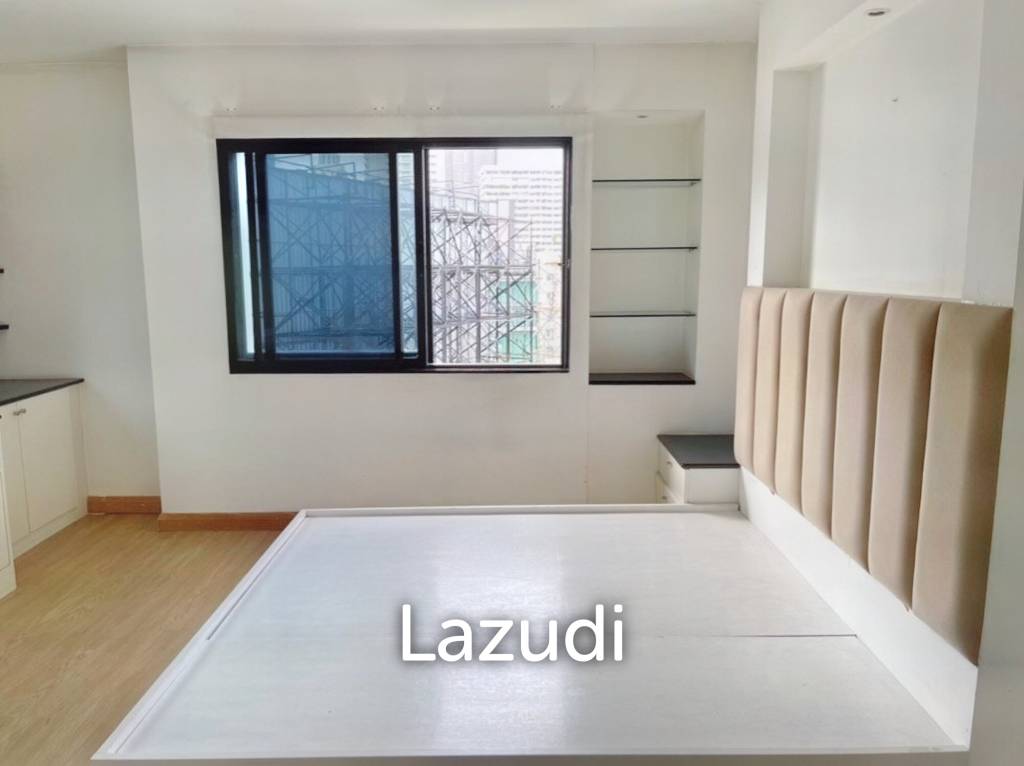 รูป 3 Bed 4 Bath 205 SQ.M La Maison Ruamrudee - รูปที่ 8/12