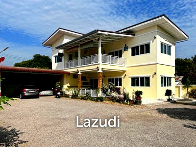 บ้านเดี่ยว ประจวบคีรีขันธ์ : Private 3 Beds House 300SQ.M for Sale In Soi 6