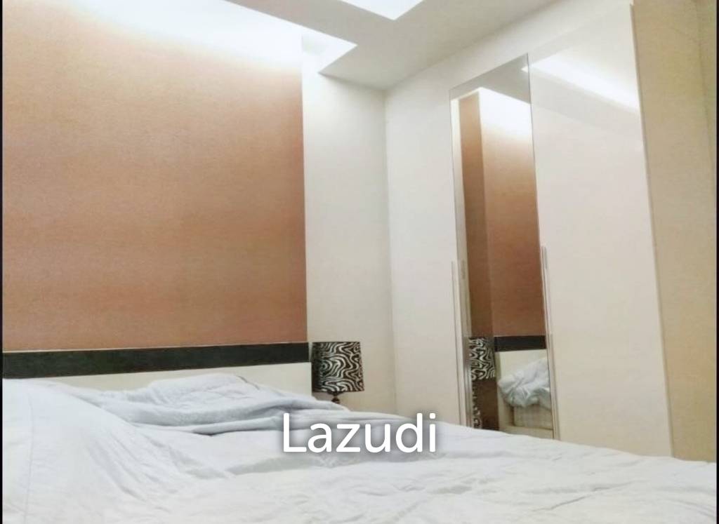 picture 1 Bed 1 Bath 38 SQ.M at Beverly 33 - 8/10